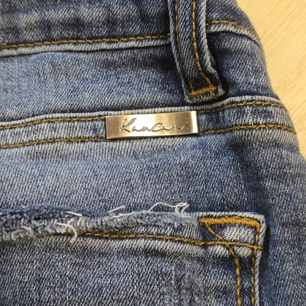 KanCan Button Fly Distressed Jeans Size 5/26 - Picture 7 of 12